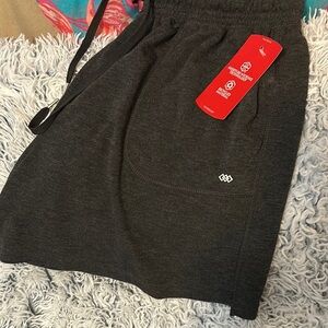 Women's charcoal gray Shorts Sz large by Legend New with tags